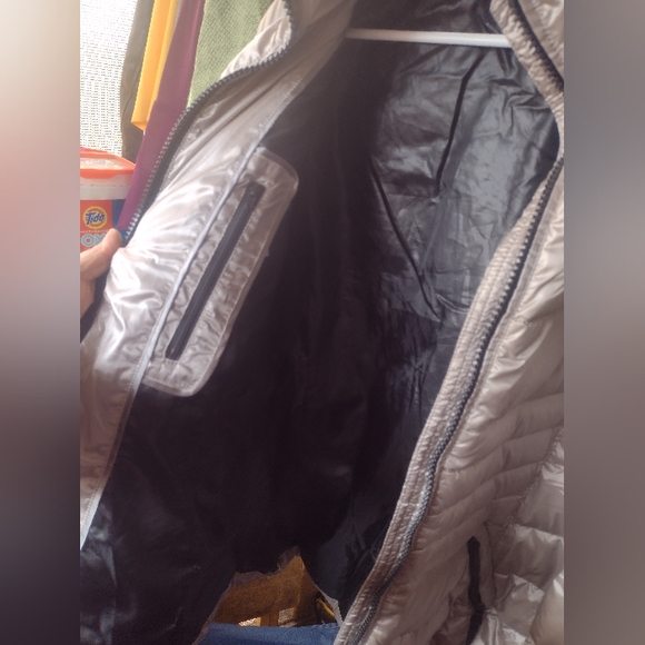 puffy jacket - Picture 6 of 6